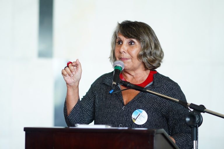 Projeto fixa diretrizes para igualdade entre homens e mulheres nas políticas de saúde