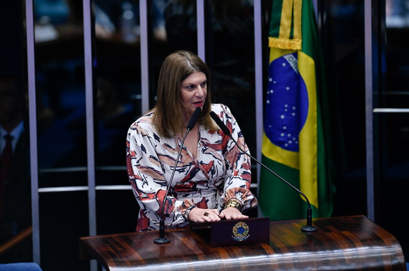 Decreto do governo em favor de mulheres vítimas de violência é prática no Senado desde 2016