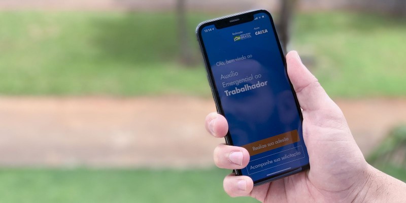 Caixa paga auxílio emergencial a nascidos em julho