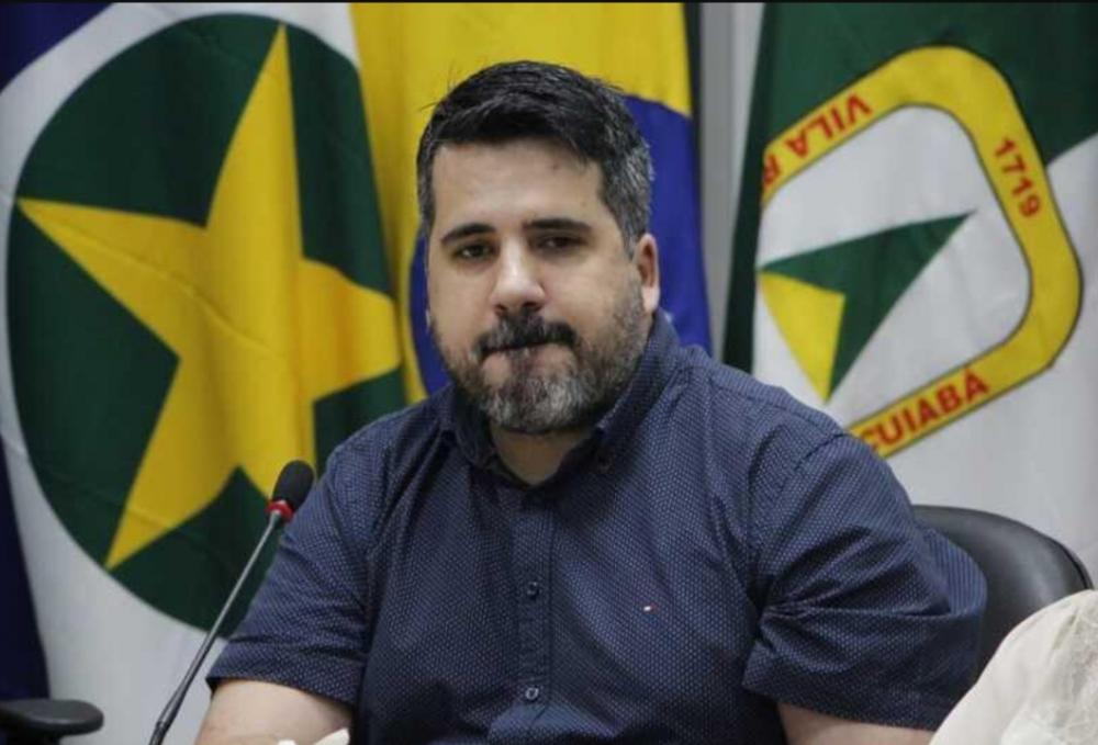 Conhecido por seu jeito ditador, secretário de saúde é exposto em grupos de whatsapp após responder um prestador de serviços com arrogância e xingamentos; VEJA VÍDEO