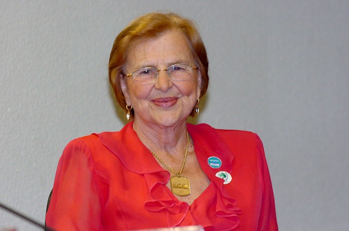 Comissão de Educação confirma Zilda Arns como nova heroína da pátria