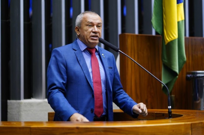 Comissão de Finanças será presidida pelo deputado Paulo Guedes