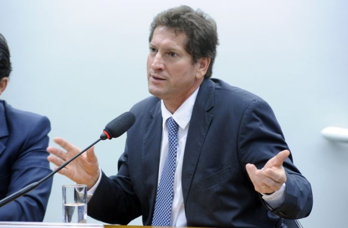 Lira nomeia três secretários, presidente do Conselho de Comunicação e ouvidor-geral da Câmara