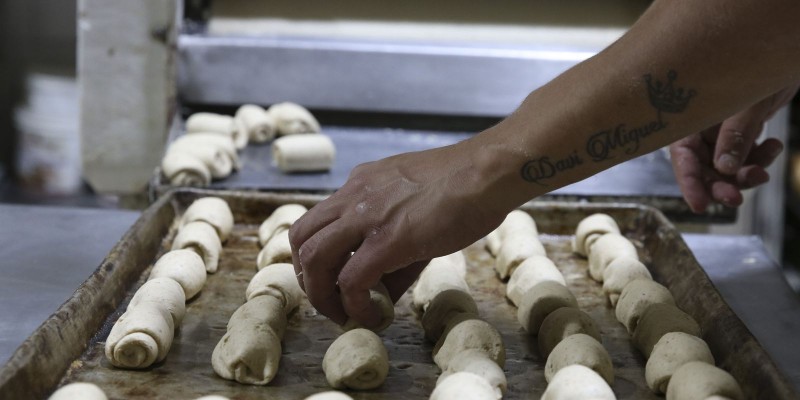 Inadimplência das micro e pequenas empresas cai 0,9% em agosto