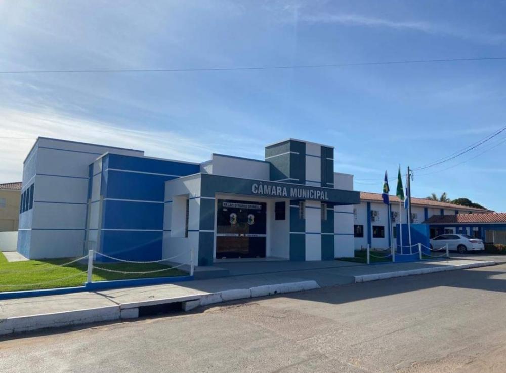 Vereadora Zilmai aciona Júlio Campos para socorrê-la de perseguição política na Câmara de Nobres