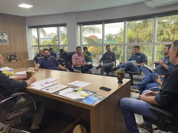 Vereadores participam de reunião sobre a implantação do SAMU em Sorriso que será em 90 dias
