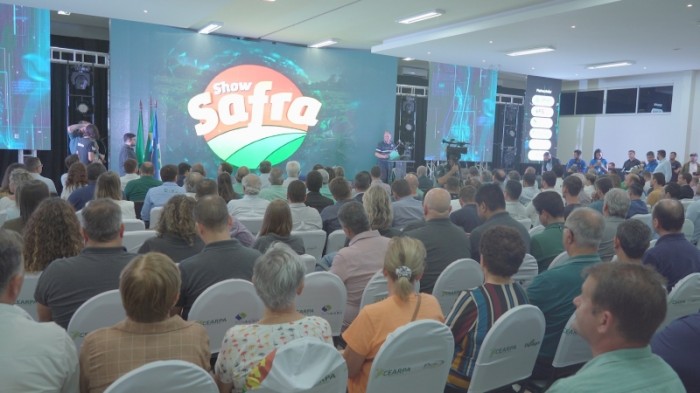Prefeito Miguel Vaz participa de abertura do Show Safra