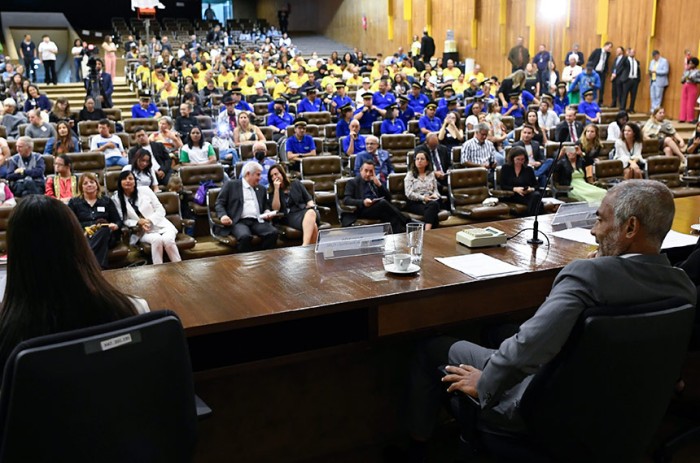 Senado promove evento ligado à cultura para marcar o Dia da Síndrome de Down