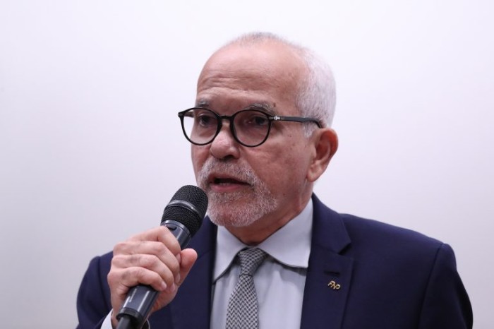 Representante de prefeitos cobra simulações da arrecadação com o novo IBS