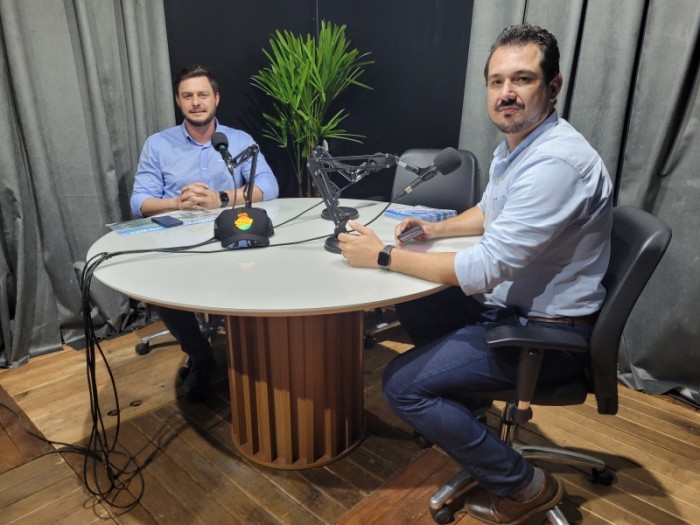 Secretários municipais e prefeito Miguel Vaz levam conhecimento durante entrevistas na Rádio Show Safra