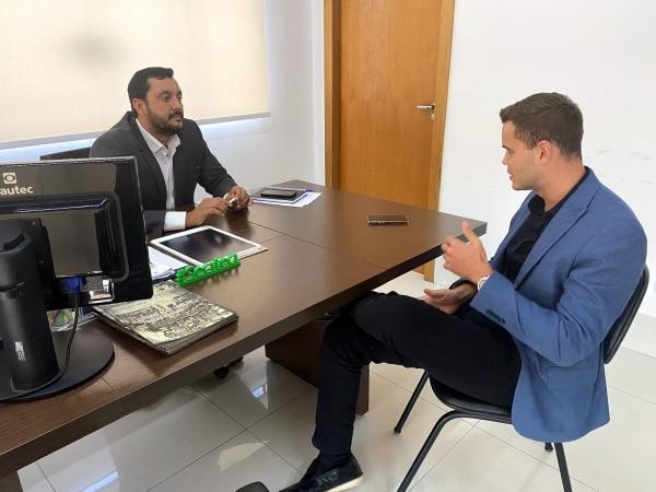 Em Cuiabá, Diogo Kriguer cobra conclusão das obras da Escola Técnica Estadual de Sorriso