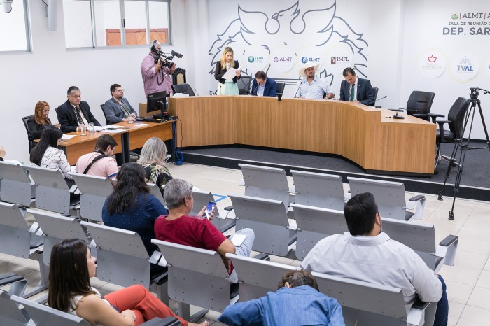 Cattani retira de pauta o projeto de lei que estabelece diretrizes à política estadual LGBT