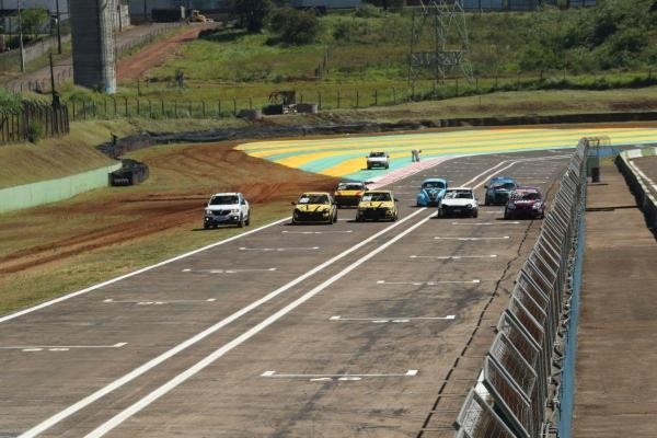 Celso Kozak indica implantação de autódromo municipal em Sorriso