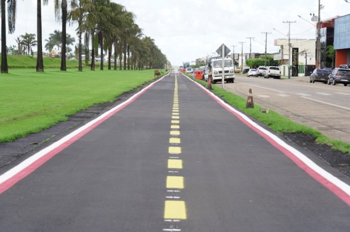 Ciclovia da Avenida Amazonas recebe revitalização com CBUQ