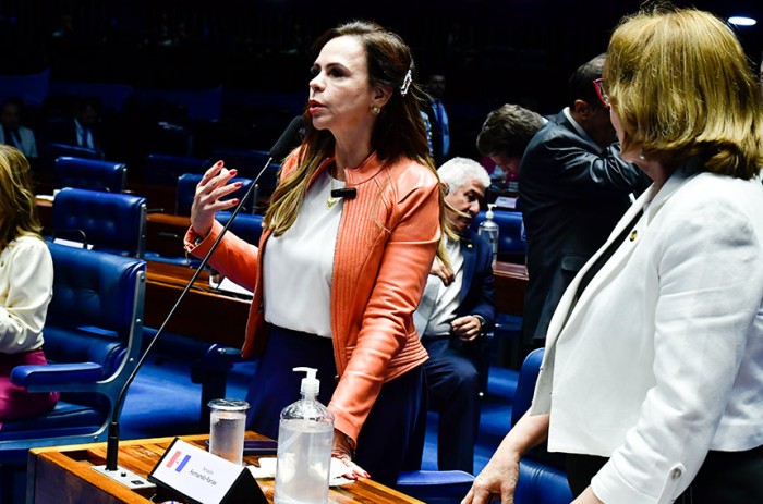 Escola poderá usar verbas de manutenção de ensino para feira de ciência