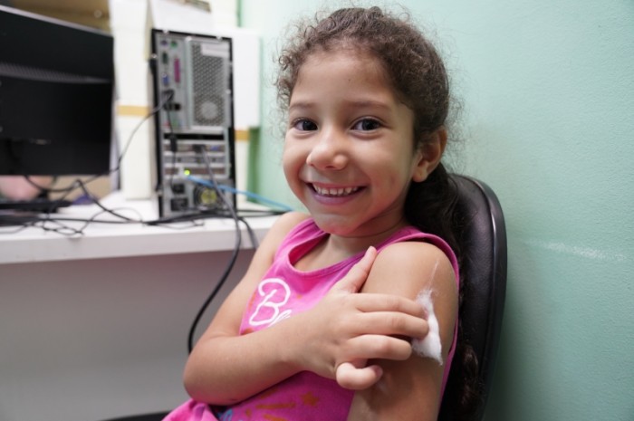 Lucas do Rio Verde aplica mais de 100 doses de imunizantes contra Covid e Meningite