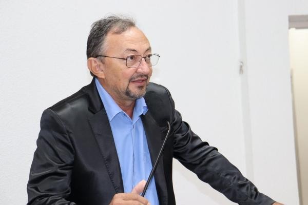 Vereador solicita treinamento permanente especializado para atendentes da saúde