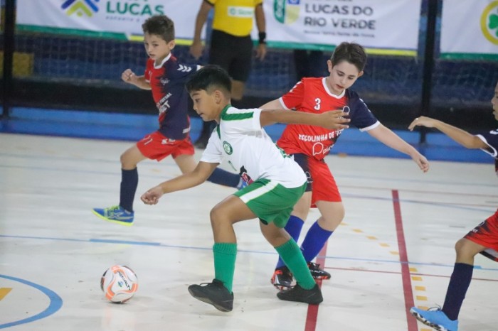 Campeonato de futsal entra na fase eliminatória em Lucas do Rio Verde
