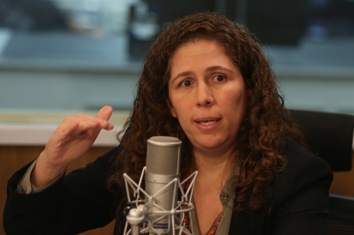 Primeiros concursos públicos serão lançados em 10 de abril