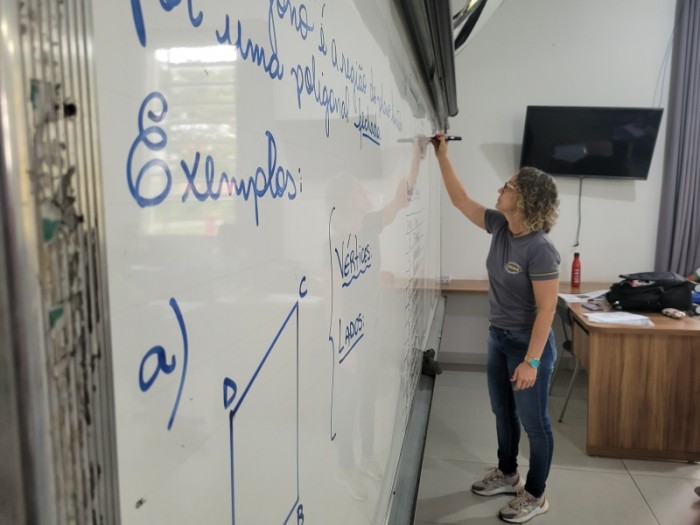 Profissionais da educação básica da rede municipal receberão 9% de RGA