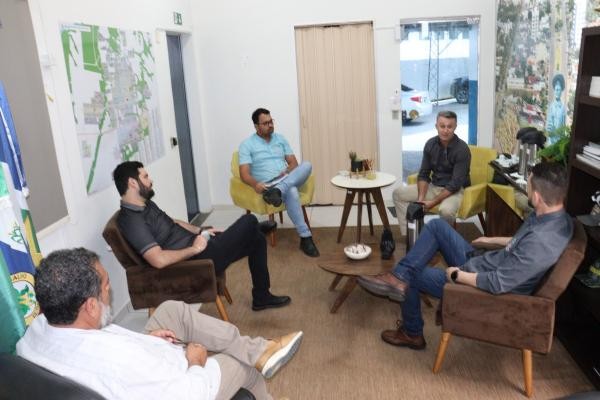 Deputado estadual visita o Poder Legislativo sorrisense