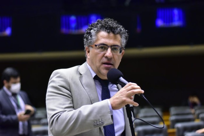 Deputados do governo e da oposição avaliam 100 dias do governo Lula