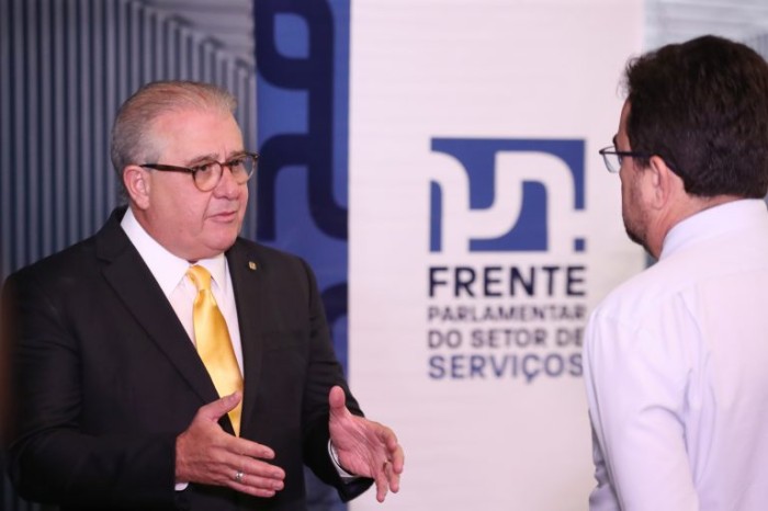 Frente Parlamentar Mista do Setor de Serviços é lançada no Congresso