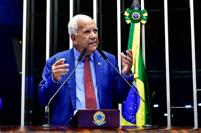 Oriovisto mostra preocupação com política econômica do governo