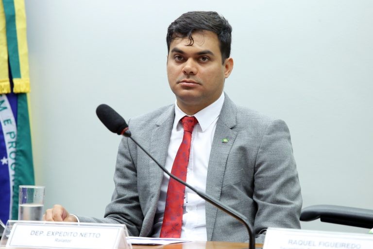 Comissão aprova pena maior para lavagem de dinheiro com moedas virtuais