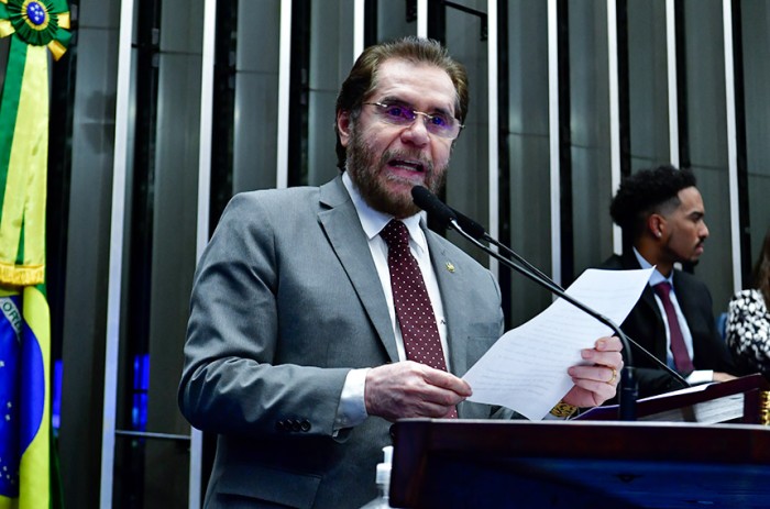 Plínio critica acordo da Funai com WWF para terras indígenas