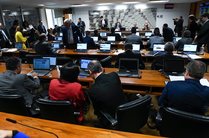 CAE analisa solicitações de crédito externo na terça