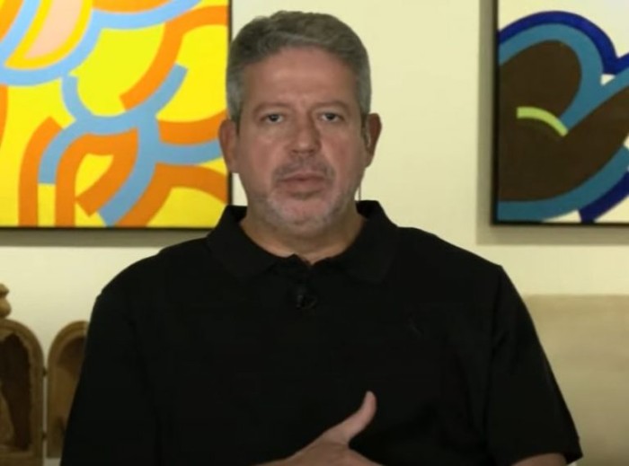 Lira prevê votação rápida para projetos de combate às fake news e do novo arcabouço fiscal