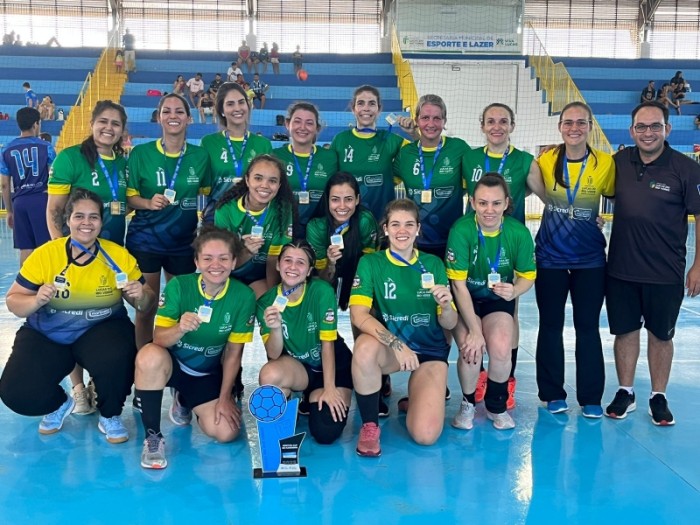 Equipe feminina do Viva Lucas conquista título de campeã no 15º Nortão Cup
