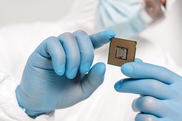 Comissão de Ciência e Tecnologia discute crise na indústria de semicondutores