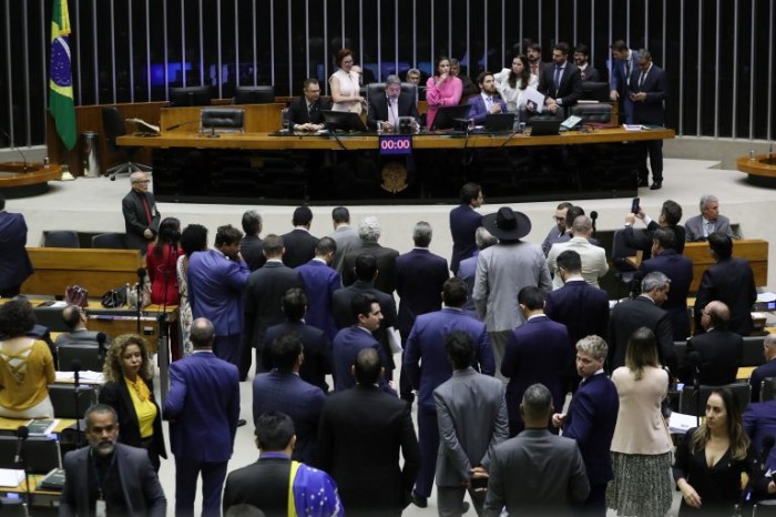 Câmara dos Deputados inicia a Ordem do Dia para analisar propostas; acompanhe