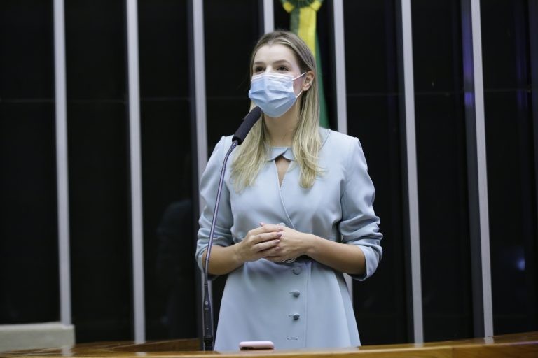 Comissão debate ensino de cuidados paliativos nos cursos de Medicina