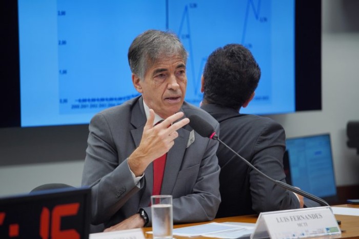 Representantes do setor de CT&I comemoram aprovação de leis ampliando recursos para área