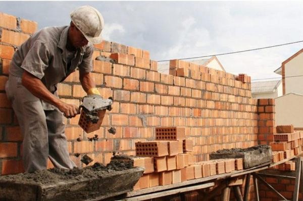 Vereador pede isenção da taxa de alvará de construção para famílias de baixa renda