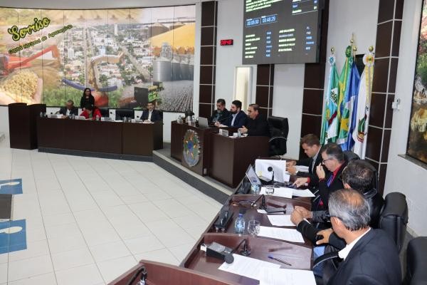 Câmara convocará secretário de Saúde para apresentar projeto de construção da maternidade municipal