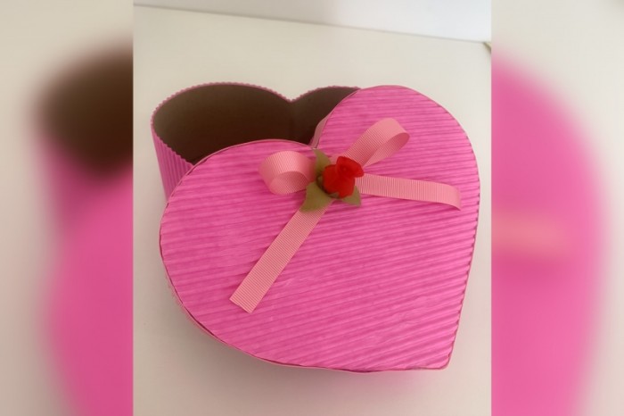 Saúde promove grupos de artesanato, crochê e pintura para usuários da rede pública municipal