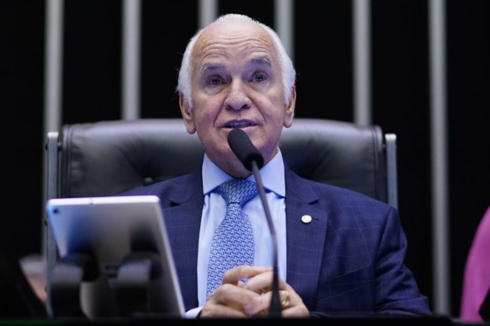 Taquígrafos avaliam impacto da inteligência artificial no futuro da profissão