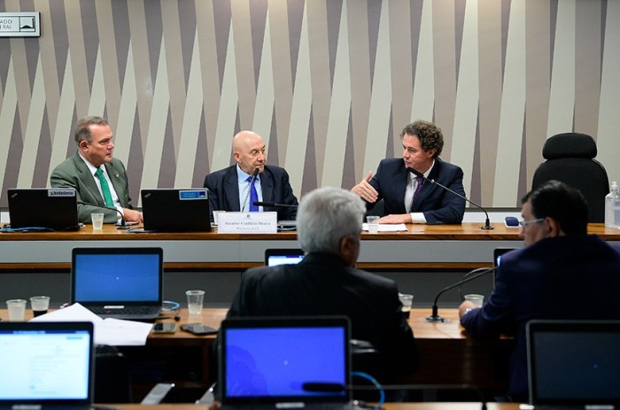 CI ouvirá ministros da Casa Civil e das Cidades sobre decretos do saneamento básico