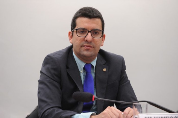 Comissão de Cultura homenageia Rita Lee e ex-deputado David Miranda