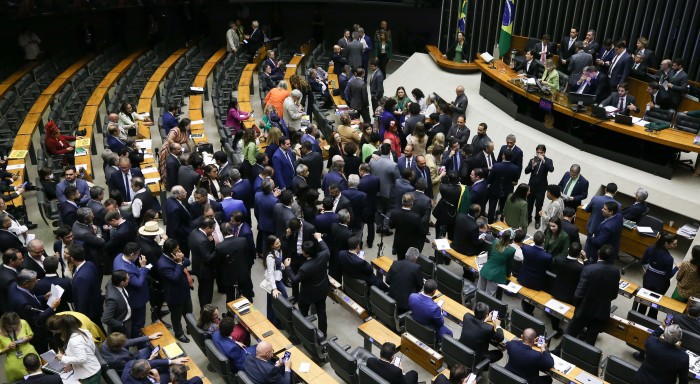 Câmara aprova criação de programa para prevenção da depressão