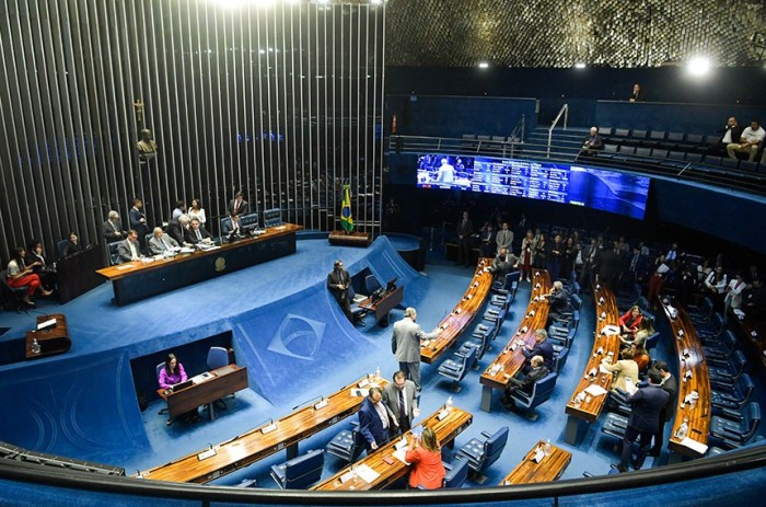 Senado fará sessão para celebrar 10 anos do Estatuto da Juventude