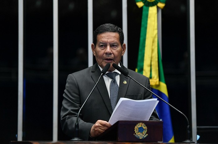 Mourão pede a Pacheco a 'interdição imediata' da cassação de Dallagnol