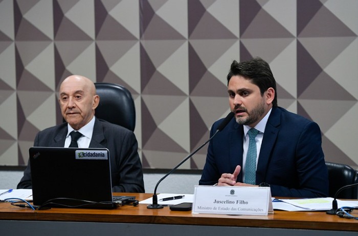 Brasil expande rede 5G, mas ainda tem 20% sem internet, diz ministro