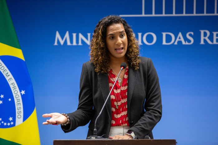 Brasil e Espanha querem providências imediatas contra o racismo