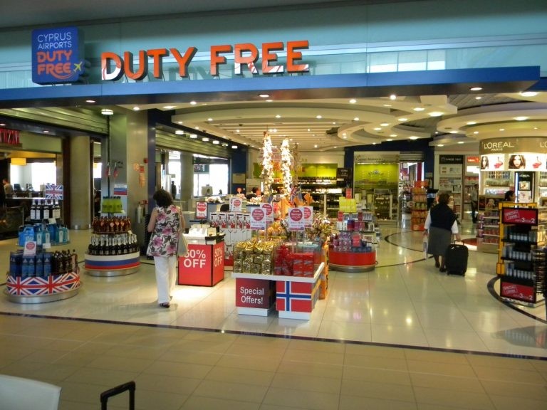 Comissão discute devolução de impostos em compras feitas por turista estrangeiro