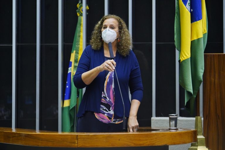 Comissão de Cultura aprova multa para fraude em direitos autorais